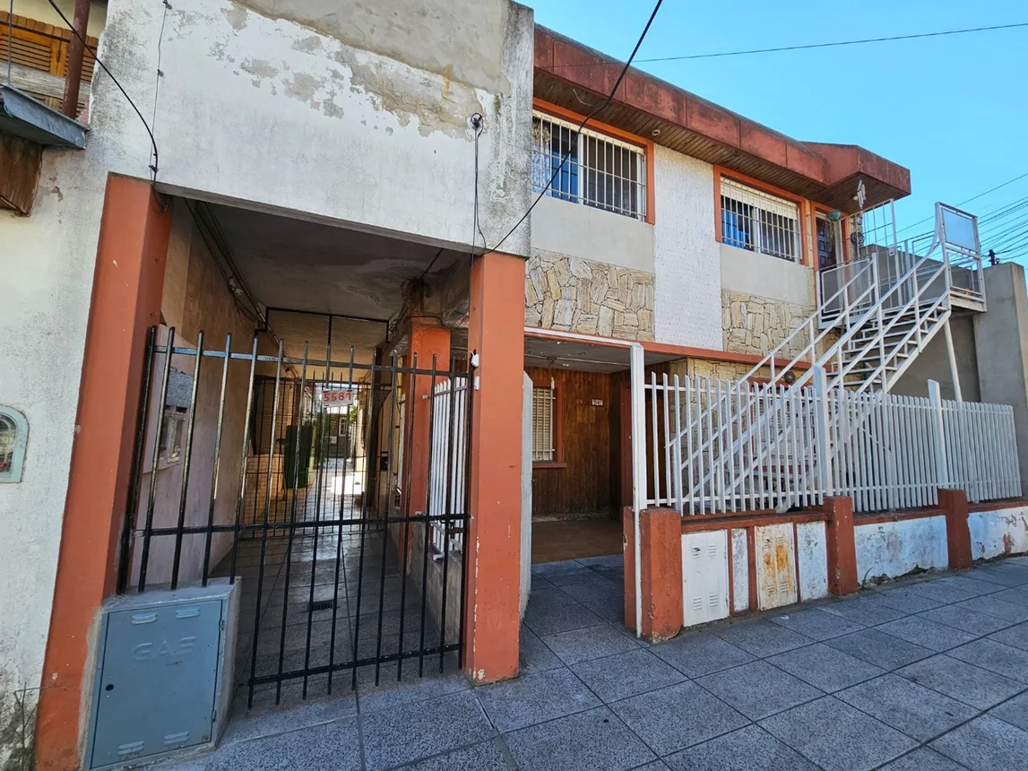 Casa en venta en Caseros, foto 5