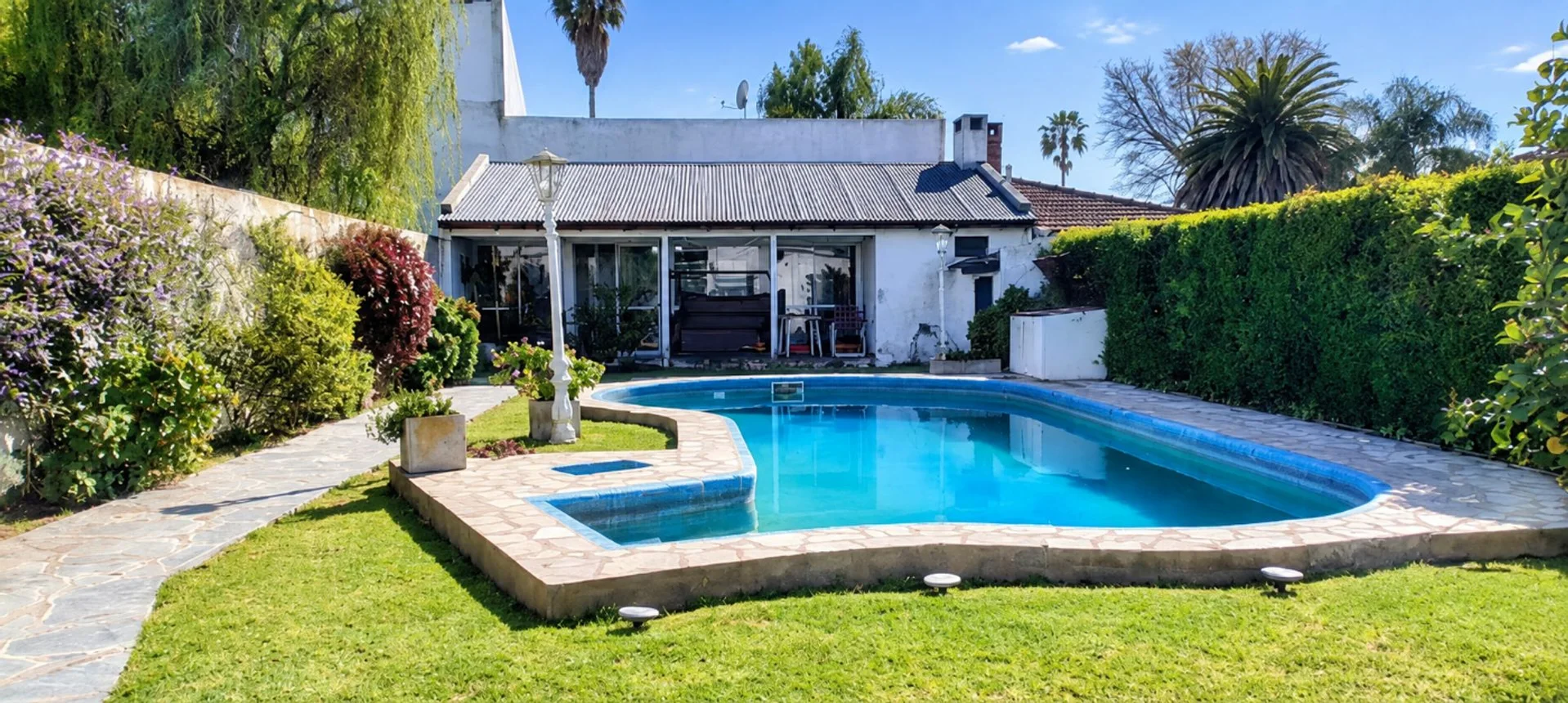 Casa en venta en Manuel B. Gonnet, 24 E/ 489 y 490 4200
