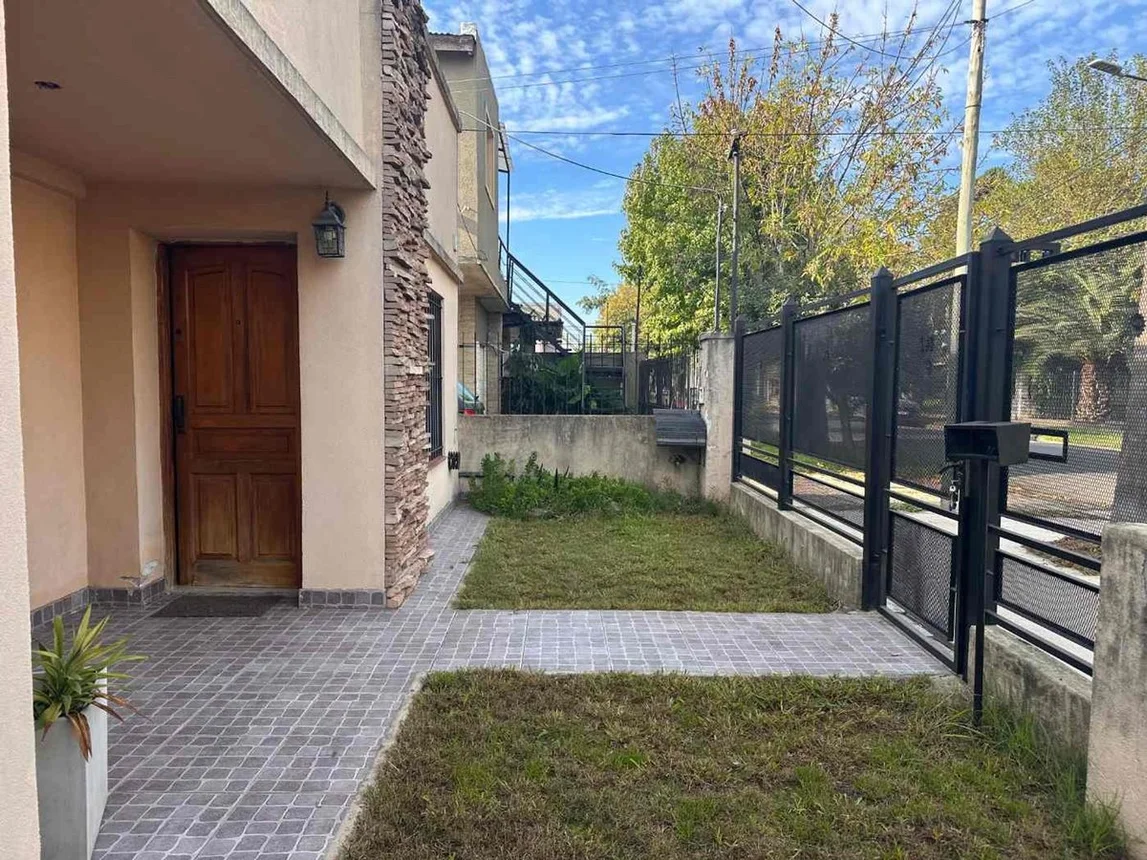 Casa en venta en General Pacheco, foto 3