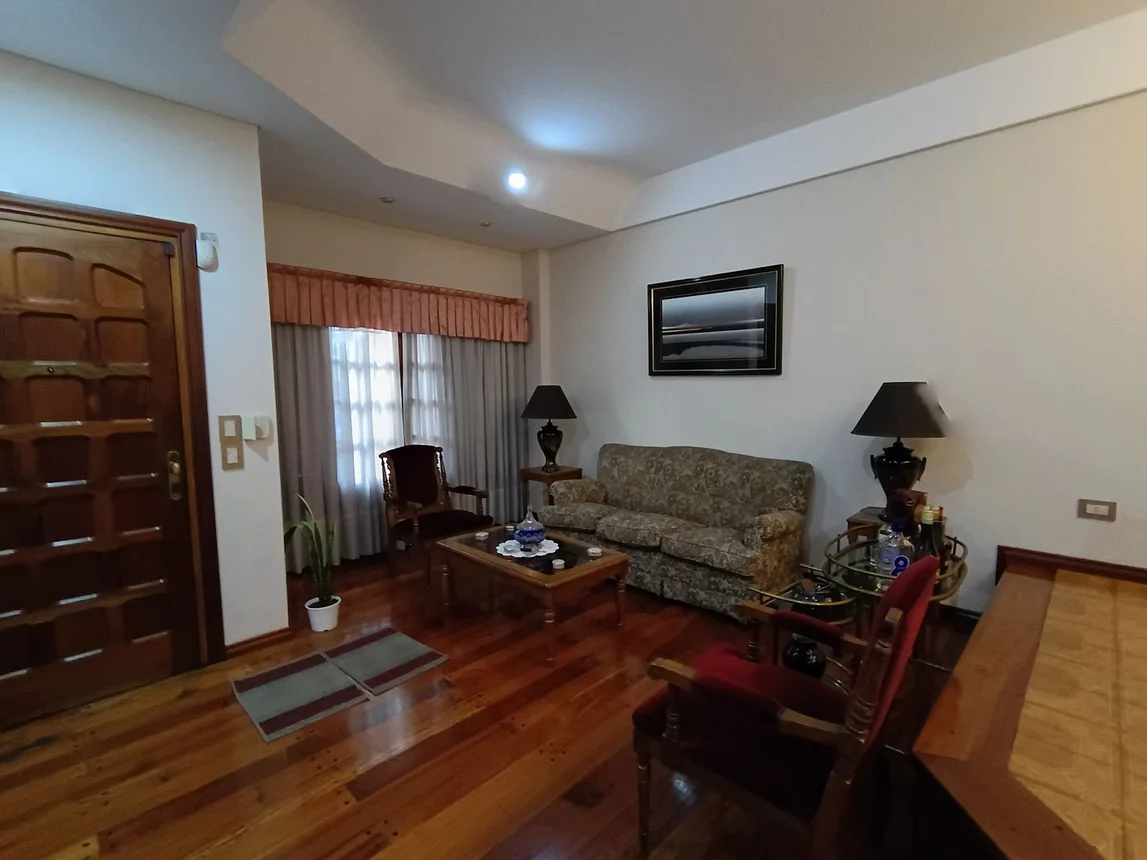 Casa de 4 ambientes en venta en Valentín Alsina, Itapirú 500, foto 4