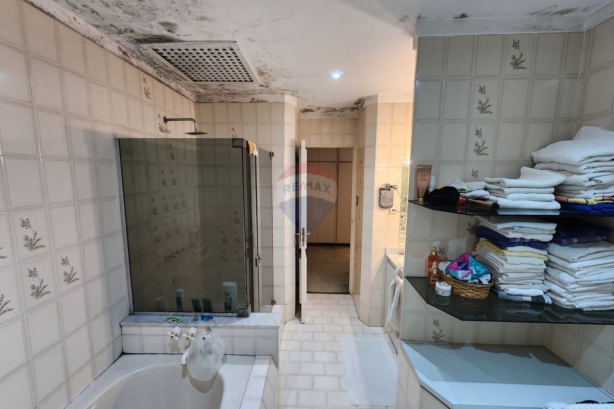 Foto 25 — Venta Casa 5 amb c/ cochera en Bernal Centro