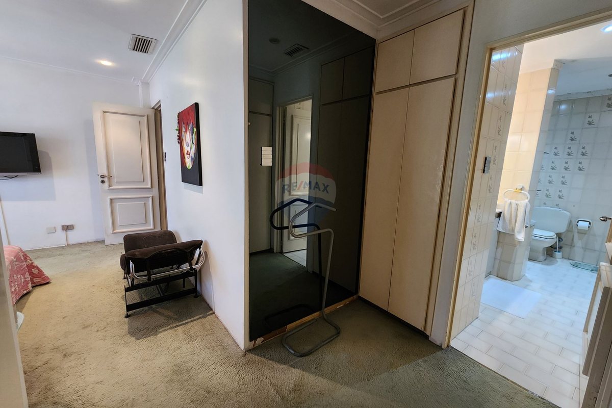 Foto 23 — Venta Casa 5 amb c/ cochera en Bernal Centro