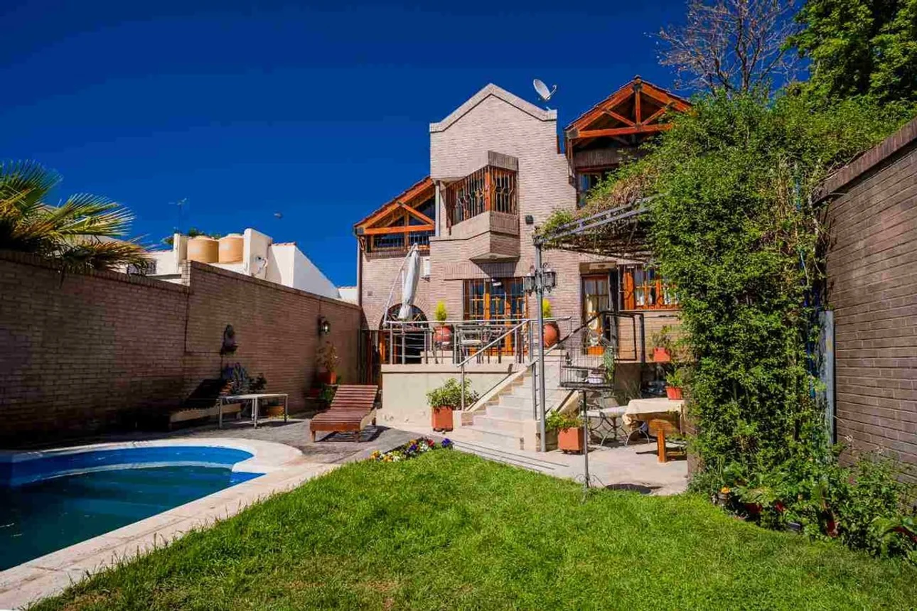 Casa en venta en Guaymallén, foto 3