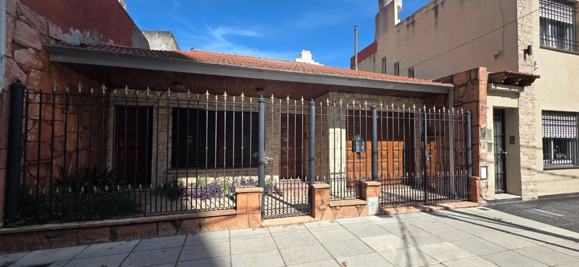 Casa en venta en Lanús Oeste