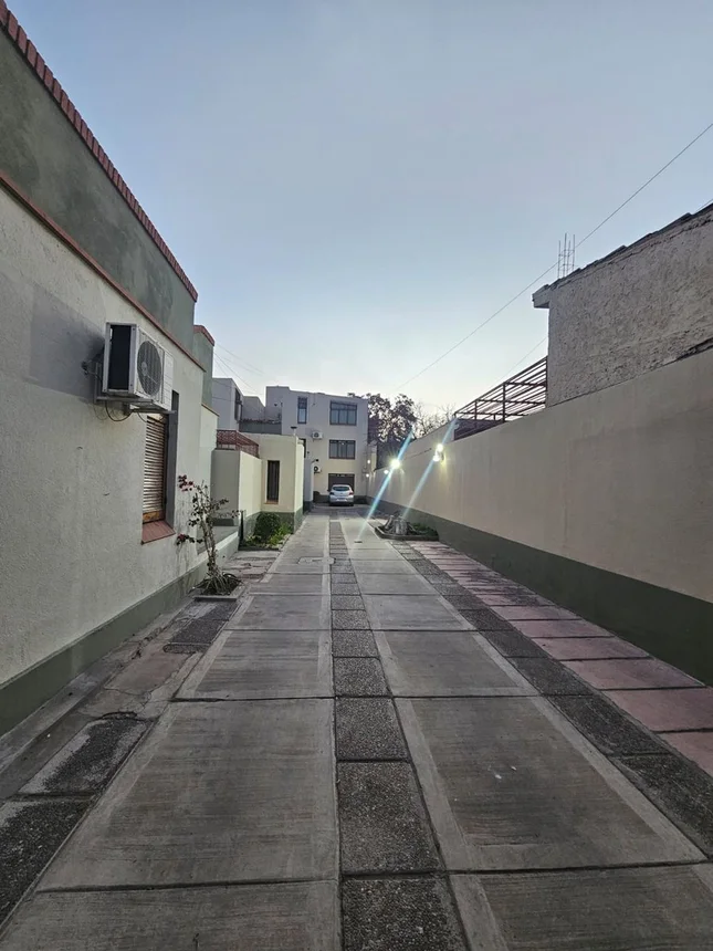Departamento de 4 ambientes en venta en Godoy Cruz, Roque Sáenz Peña 1000, foto 2