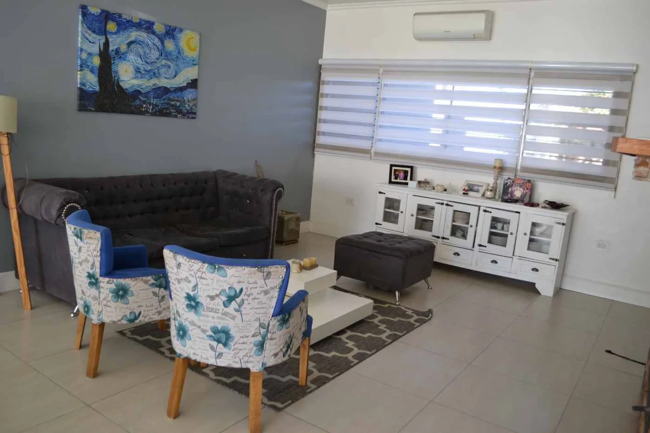 Casa de 5 ambientes en venta en Ciudad Jardín, Paracaidista Picasso 2300, foto 3