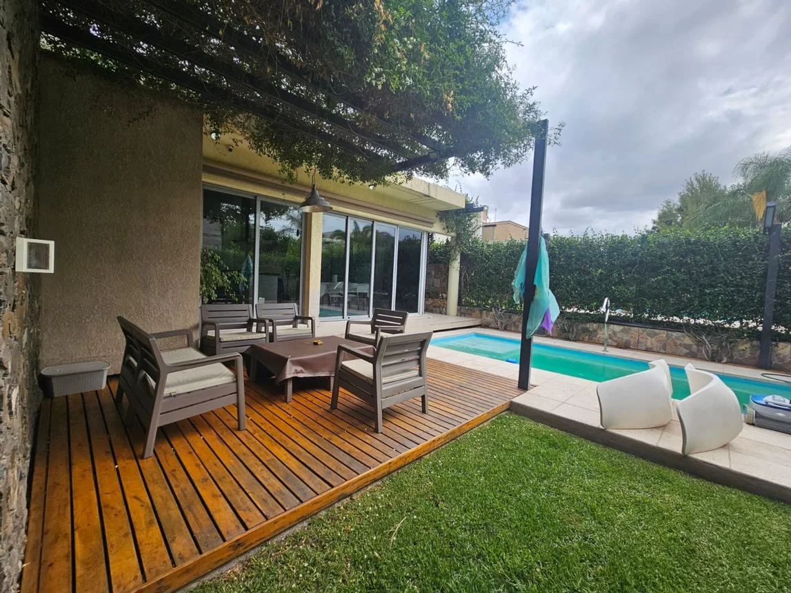 Casa en venta en Guaymallén, foto 3