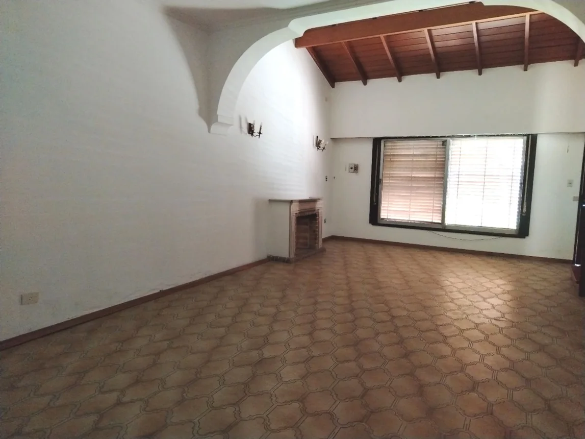 Casa de 5 ambientes en venta en Florida, José Mármol 1900, foto 2
