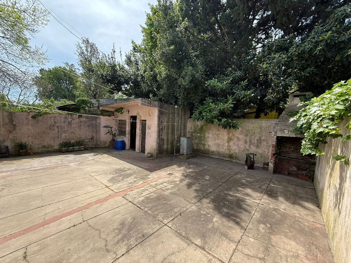 Foto 18 — CASA 5 AMB, CON  PARQUE Y COCHERA ATO CREDITO