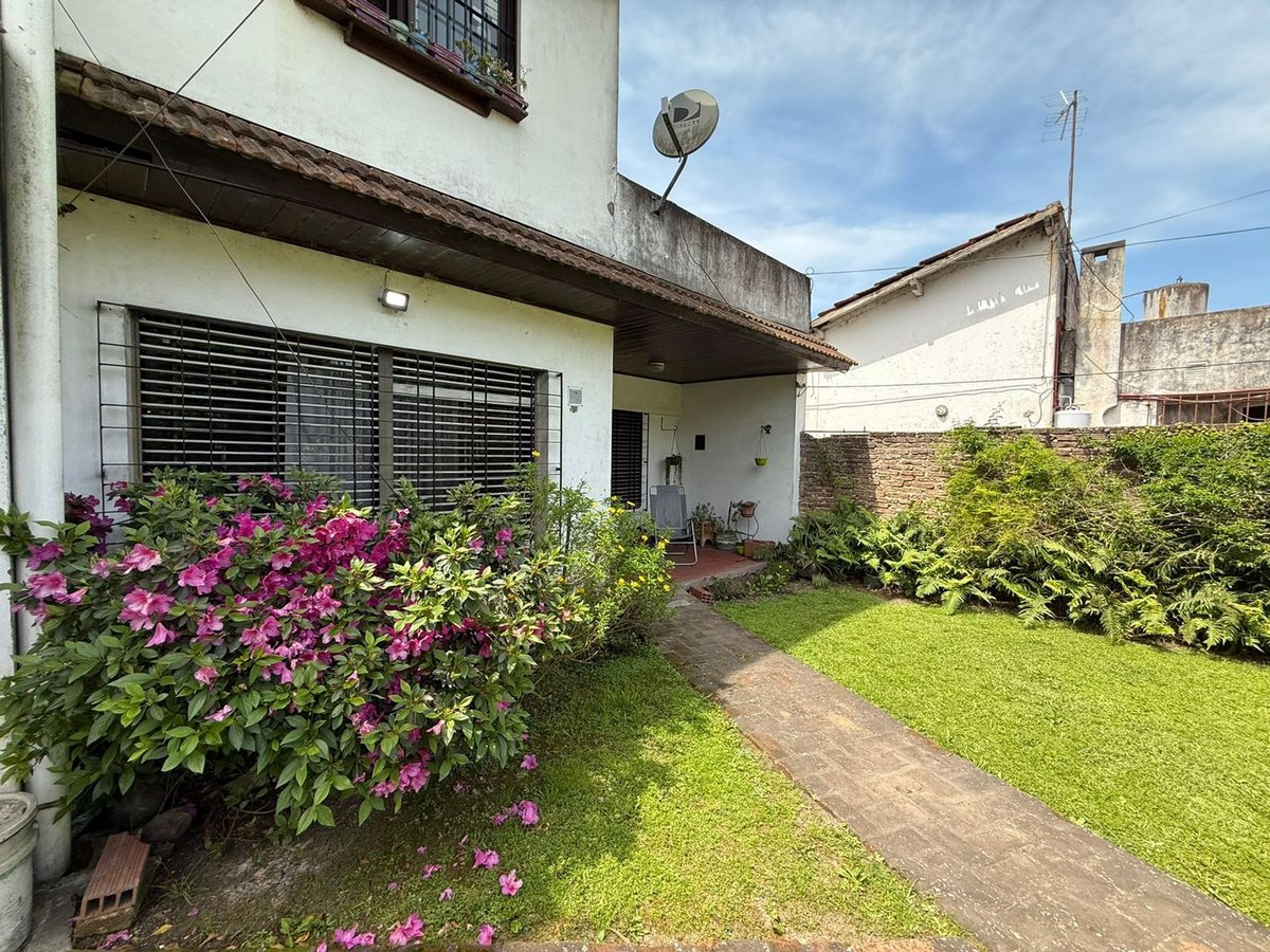 Foto 26 — CASA 5 AMB, CON  PARQUE Y COCHERA ATO CREDITO