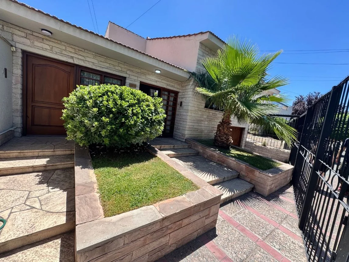 Casa en venta en Guaymallén