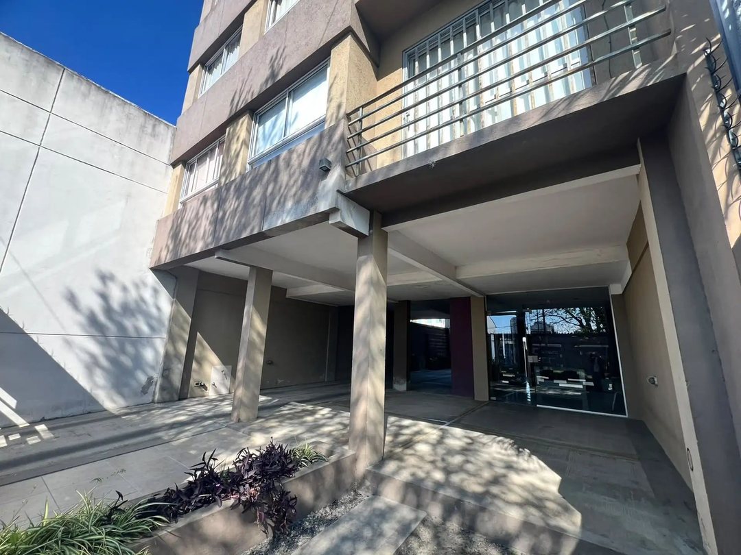 VENTA DE DEPARTAMENTO 2 AMBIENTES VILLA SARMIENTO