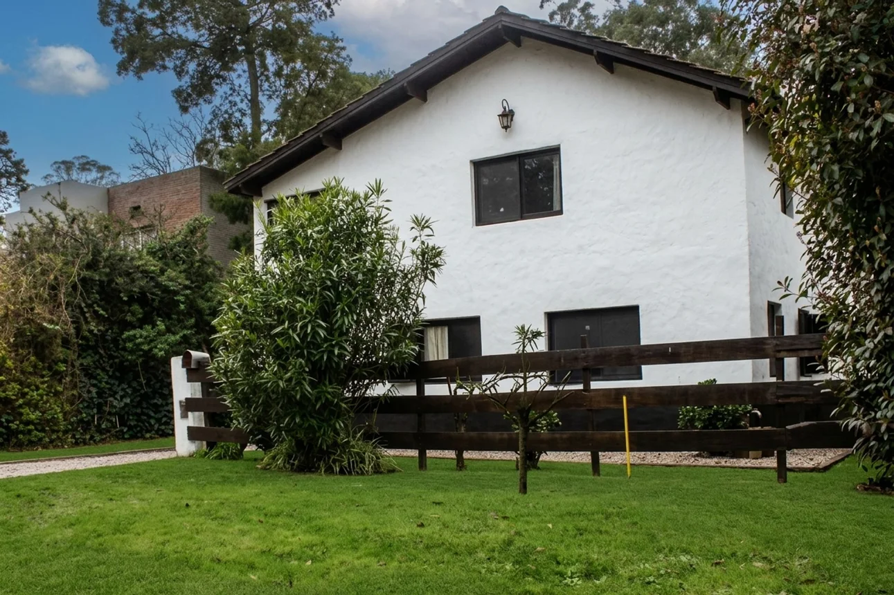 Casa en venta en Mar del Plata, foto 2
