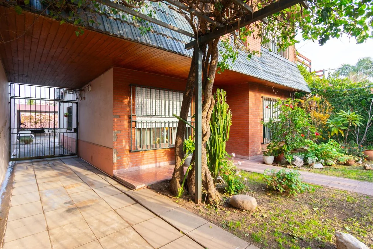 Casa en venta en El Palomar, foto 3