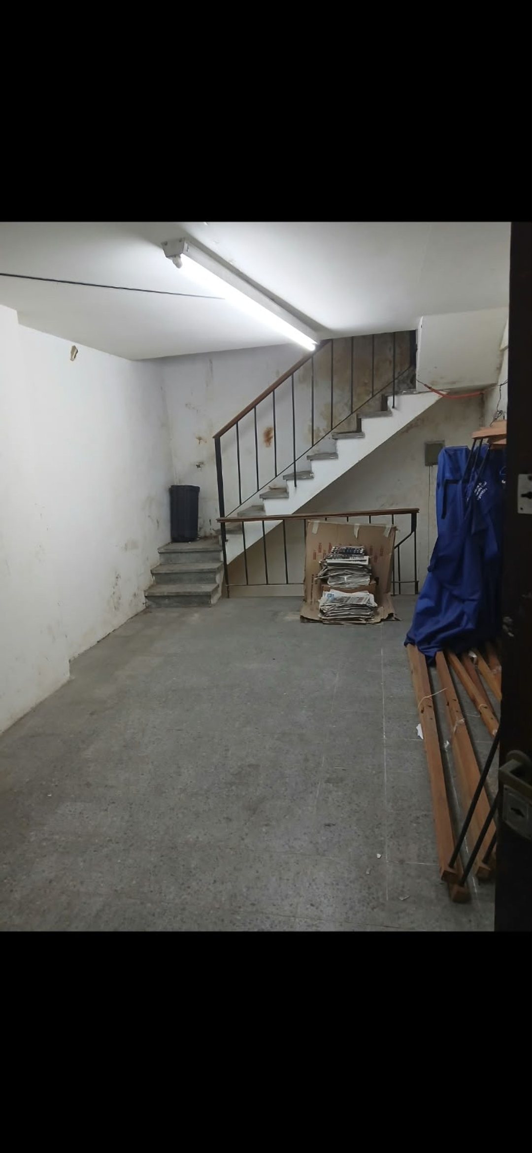 Venta local en barrio Montserrat
