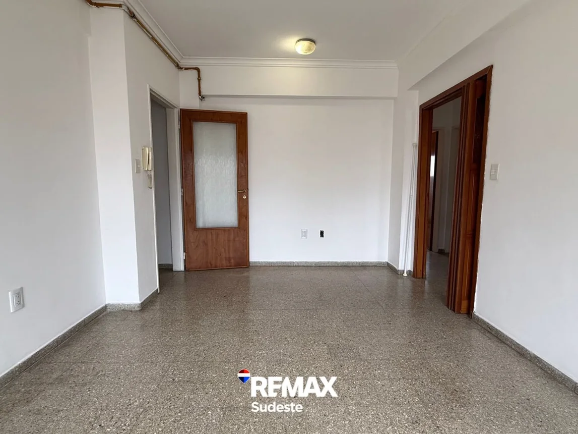 Departamento de 4 ambientes en venta en Bahía Blanca, Zapiola 100, foto 2
