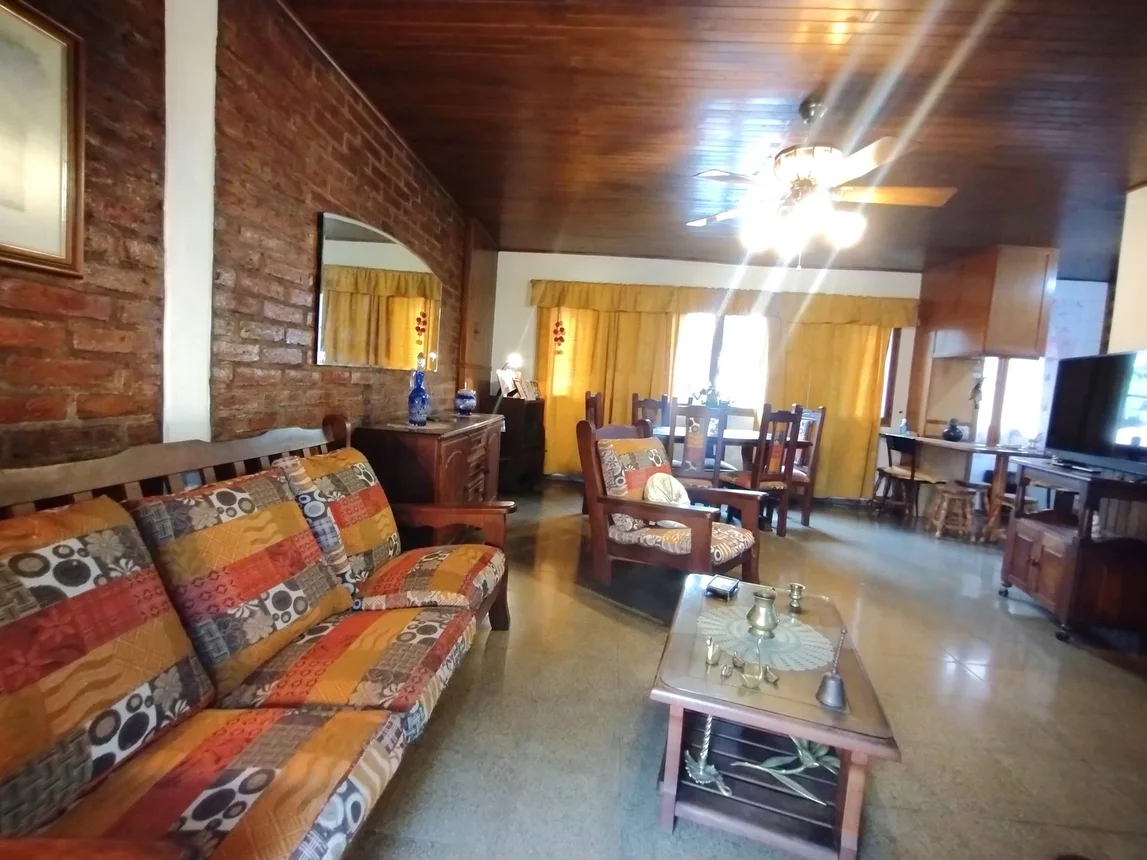 Casa en venta en Mendoza, foto 2
