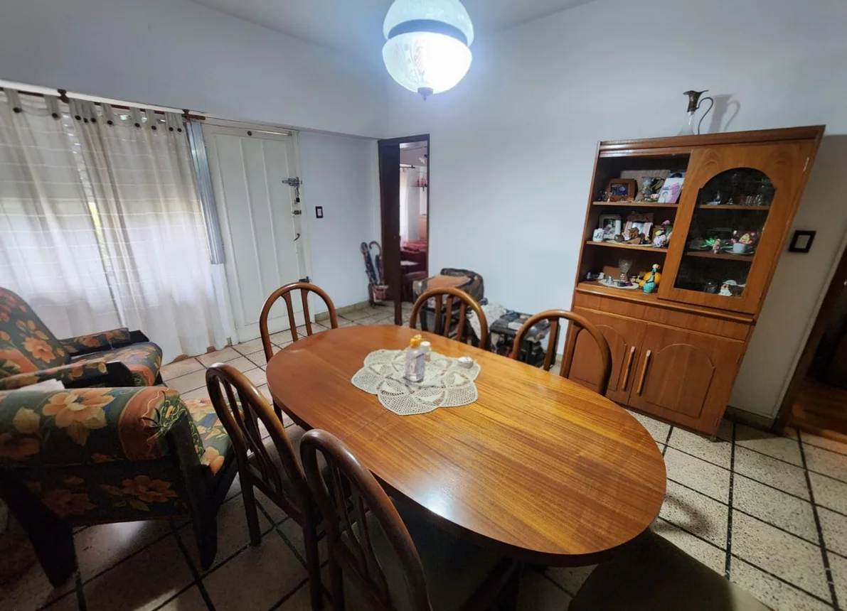 PH de 3 ambientes en venta en Quilmes, Blas Parera 600, foto 2