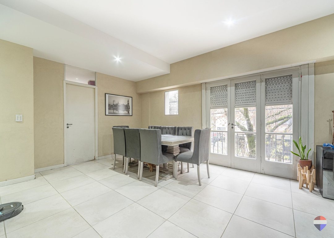 PH Venta 4 Ambientes Coghlan con Gran Terraza