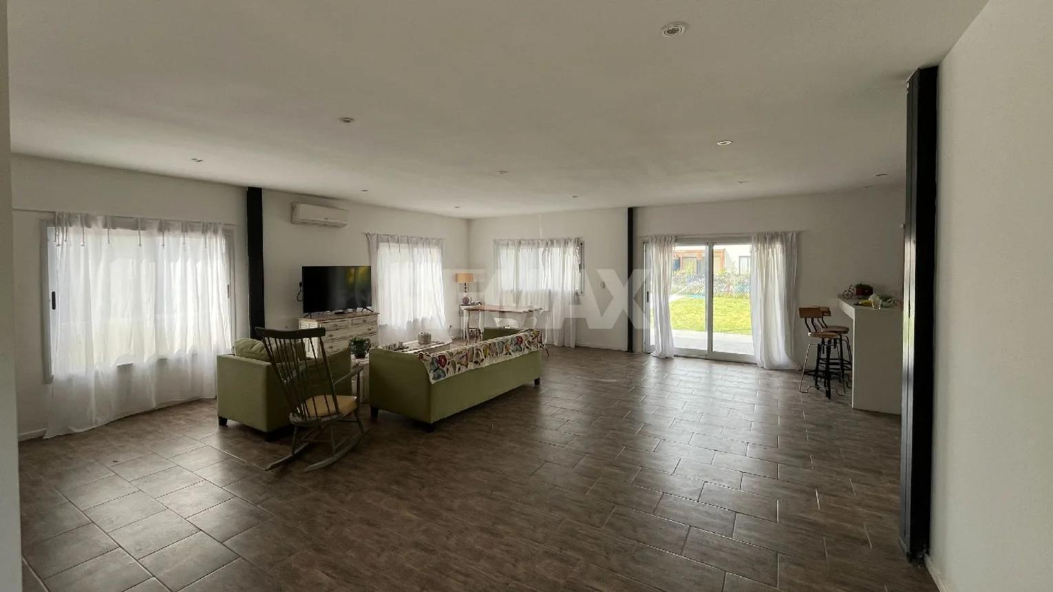 Casa en venta en Pilar, foto 2