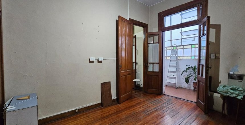 PH 2 AMBIENTES VENTA BALVANERA MODERNIZAR