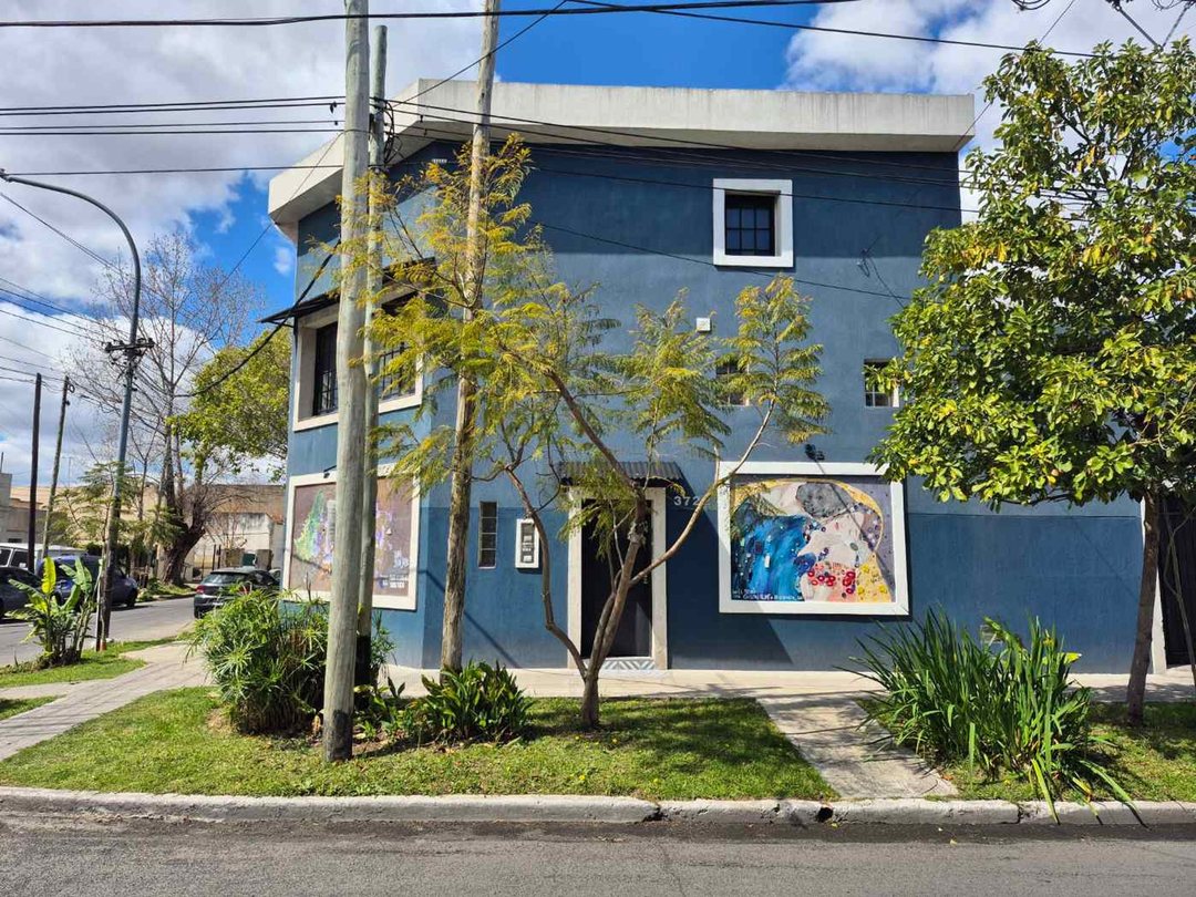 DEPTO TIPO LOFT CON ENTREPISO - EXCELENTE!! Lanus!