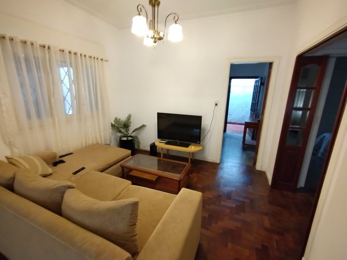 Foto 5 — Venta casa 3 ambientes c/ cochera en Bernal centro