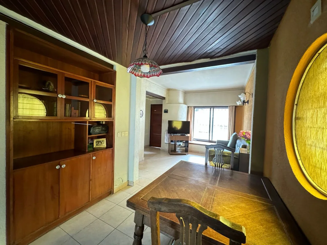 Casa de 4 ambientes en venta en Castelar, Santiago Dabove 600, foto 2