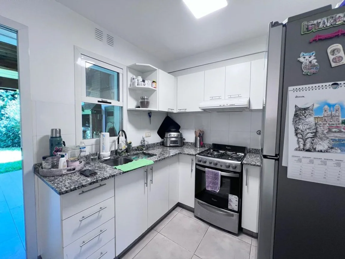 Casa dúplex de 4 ambientes en venta en Victoria, Pasteur 1000, foto 2