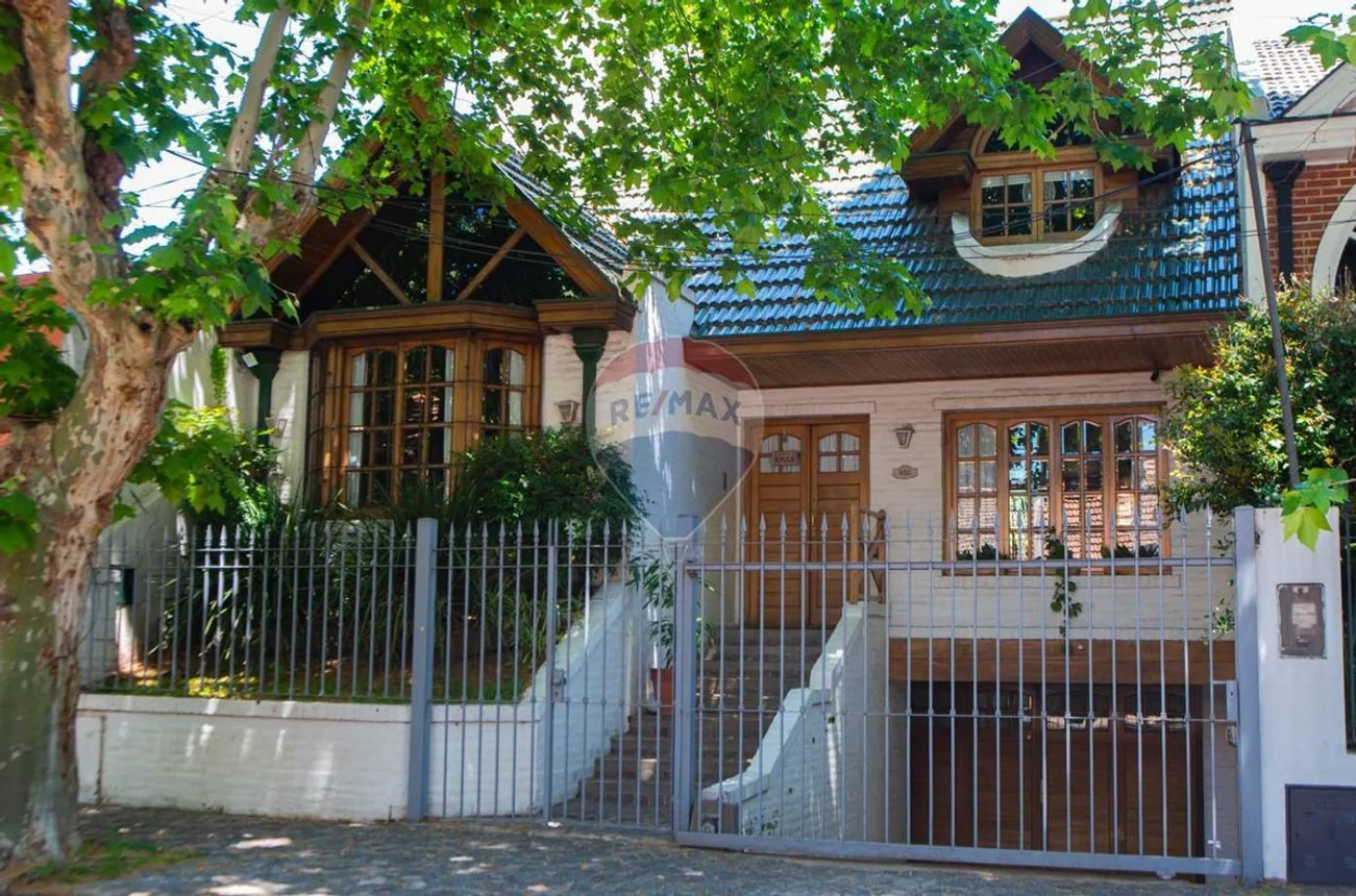 Casa en venta en Quilmes, foto 3