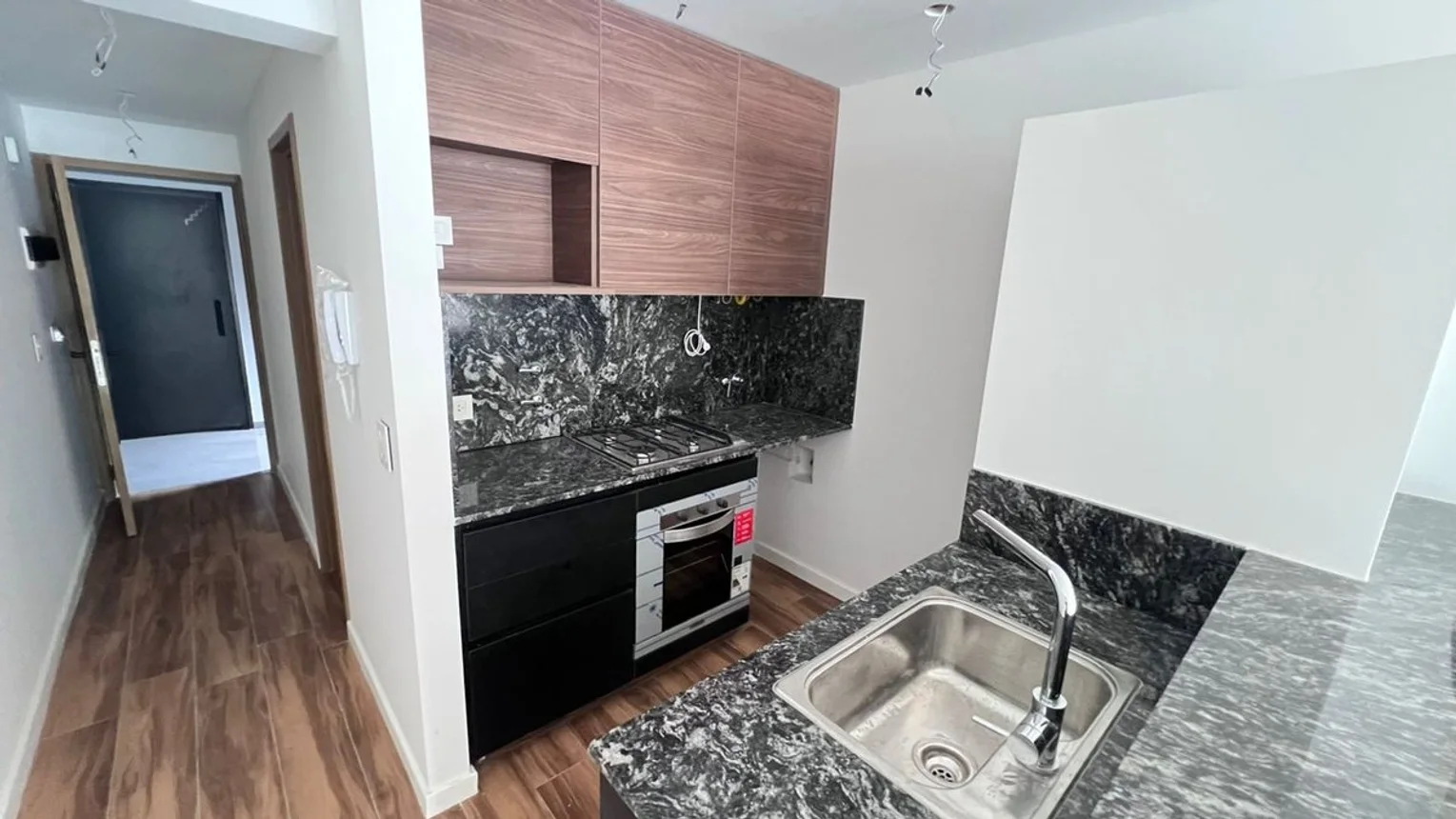Departamento de 4 ambientes en venta en Rosario, 9 de Julio 300, foto 2