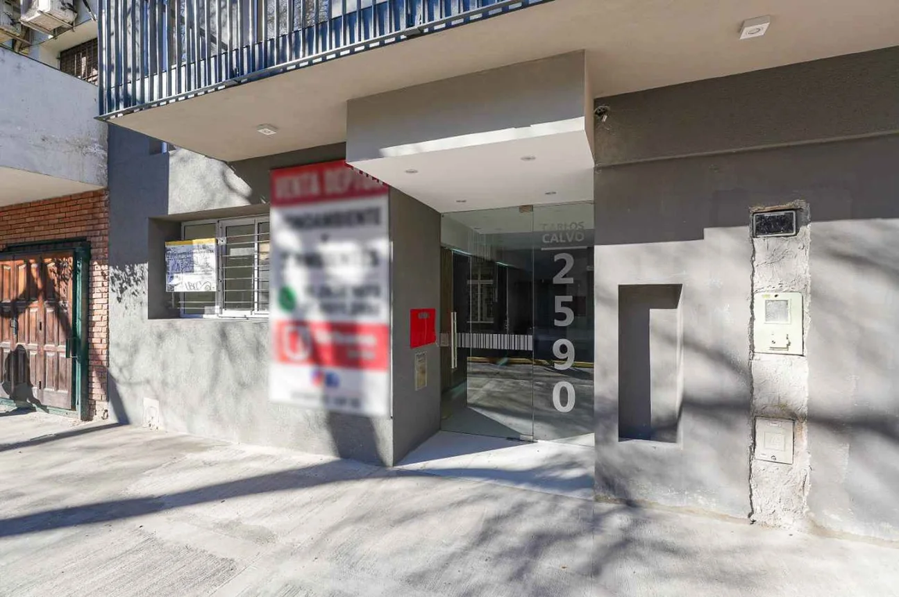 Monoambiente en venta en San Cristóbal, Carlos Calvo 2500