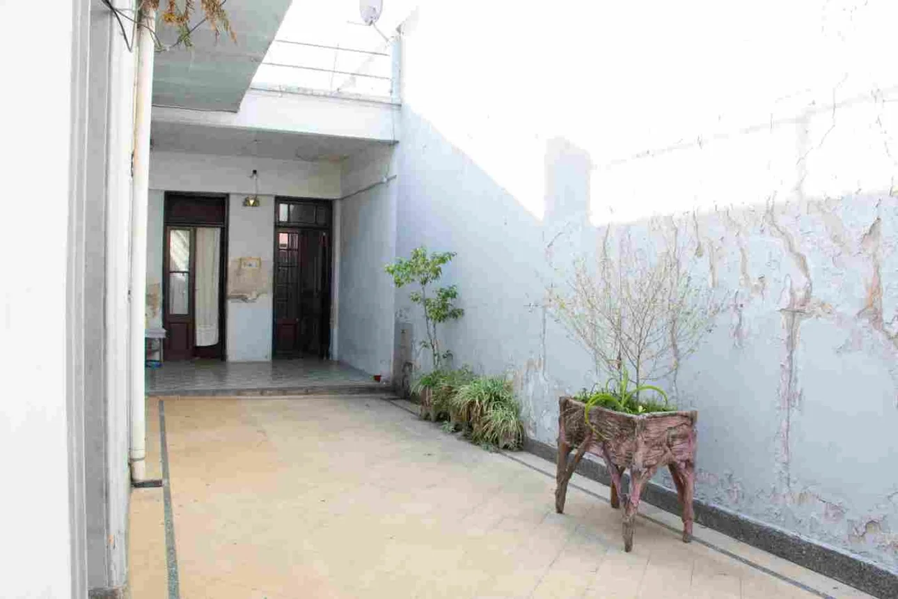Casa de 8 ambientes en venta en Parque Patricios, Inclán 2300