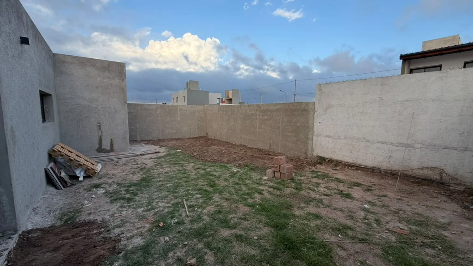 Casa de 3 ambientes en venta en Córdoba, Av Rio Negro 6100, foto 4