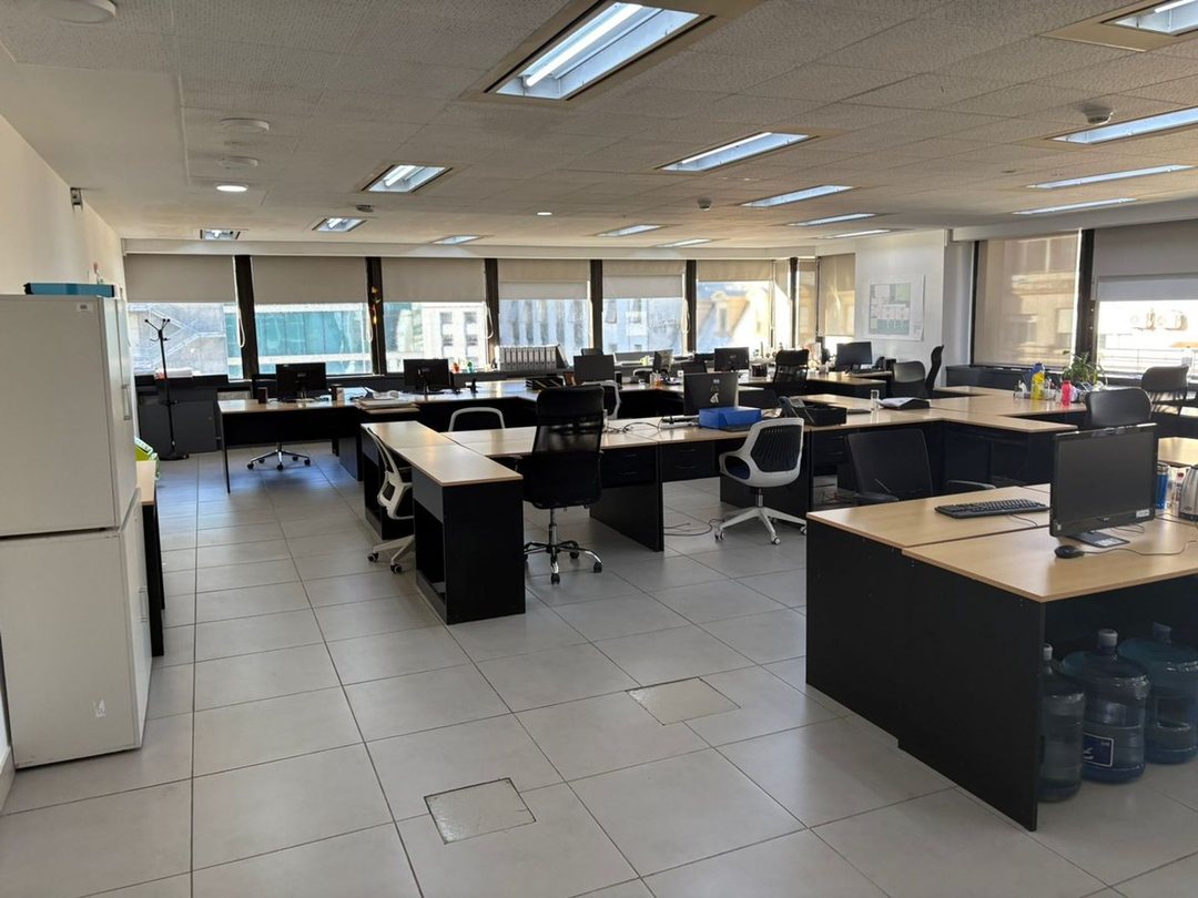 OFICINA VENTA SAN NICOLAS COCHERAS FINANCIACION