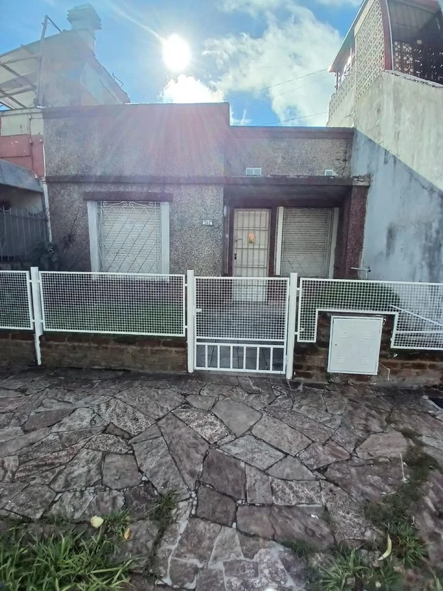 Casa en venta en Temperley, foto 2