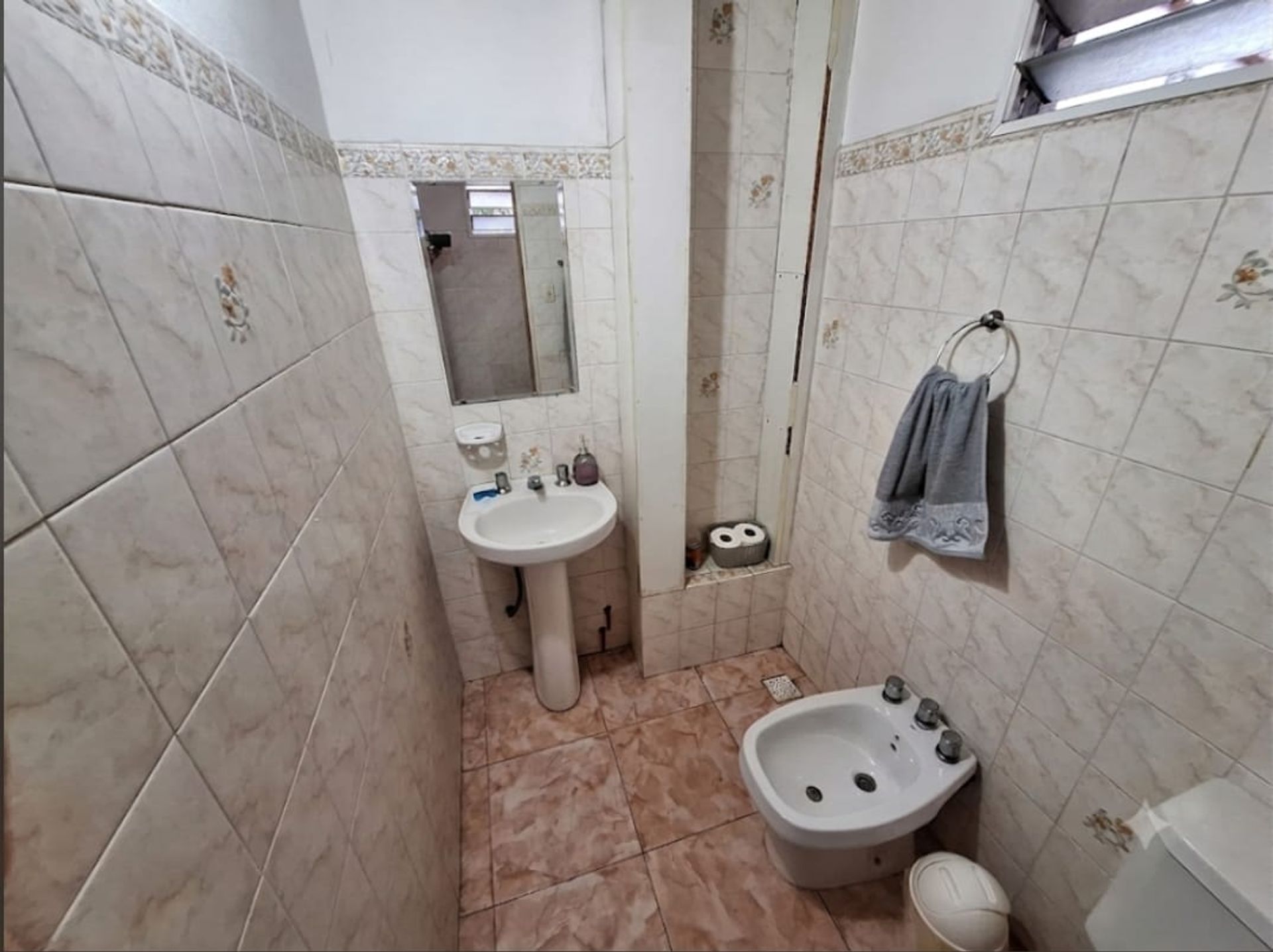 Foto 13 — CASA 4 AMBIENTES EN VENTA EN MONTEGRANDE PILETA