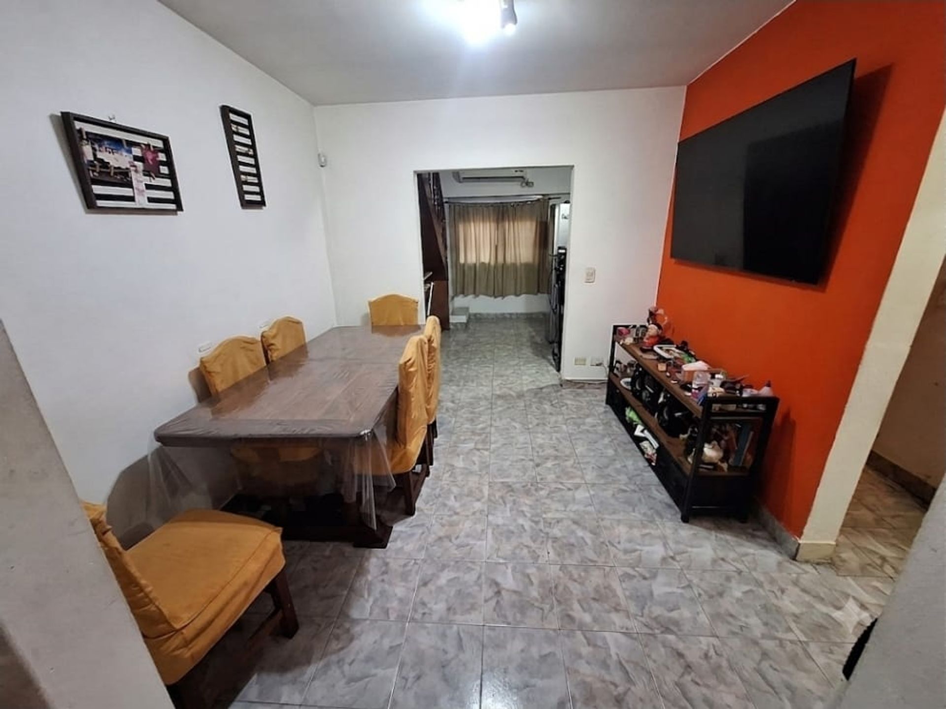 Foto 5 — CASA 4 AMBIENTES EN VENTA EN MONTEGRANDE PILETA