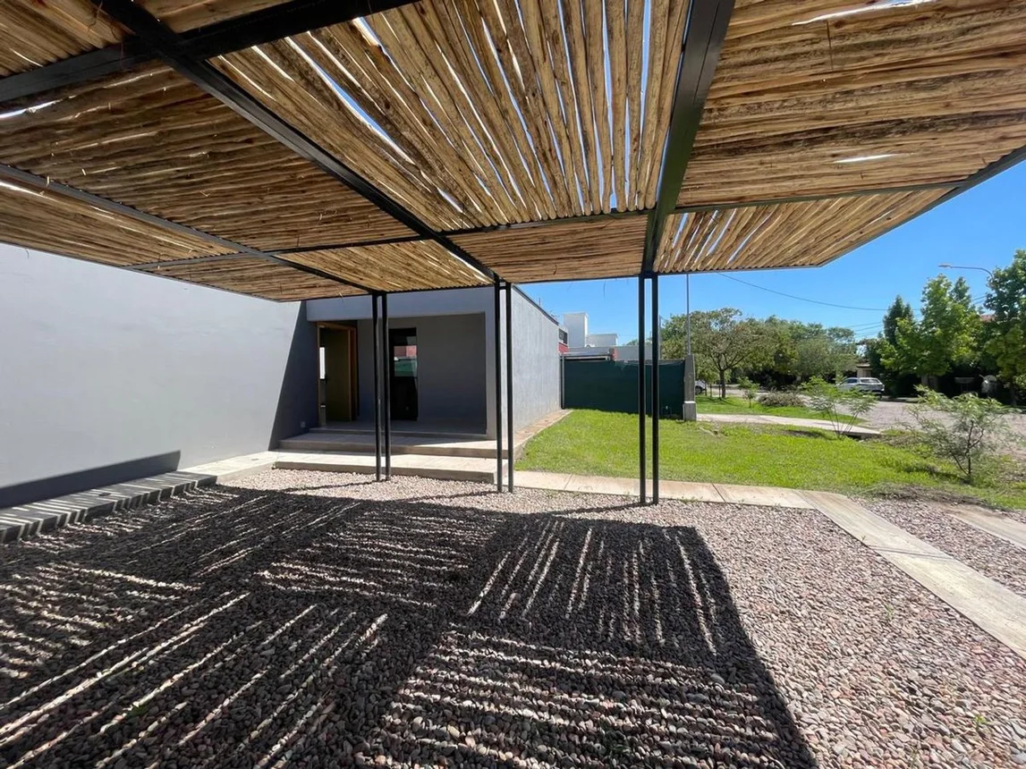Remax ofrece excelente propiedad a estrenar, foto 3