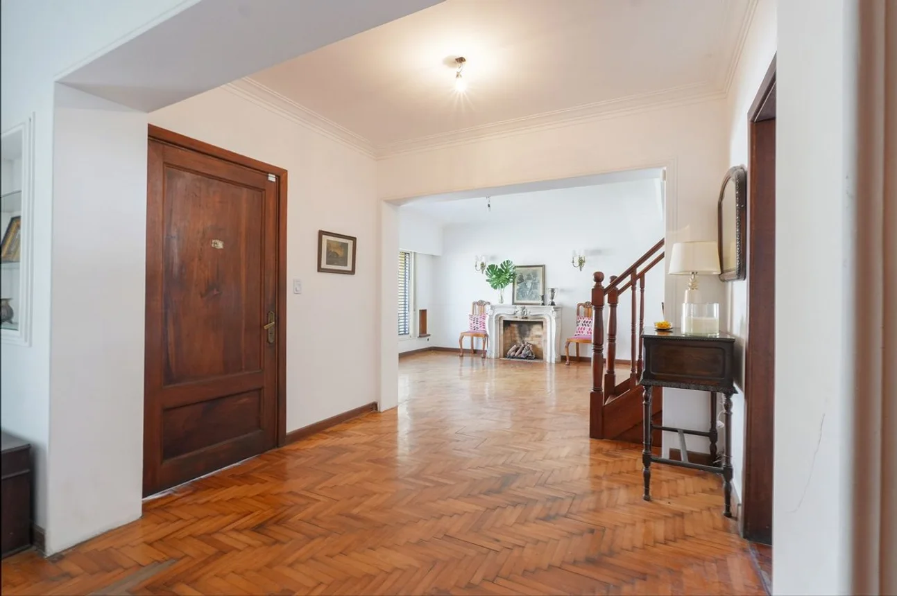 Casa en venta en Ramos Mejía, foto 2