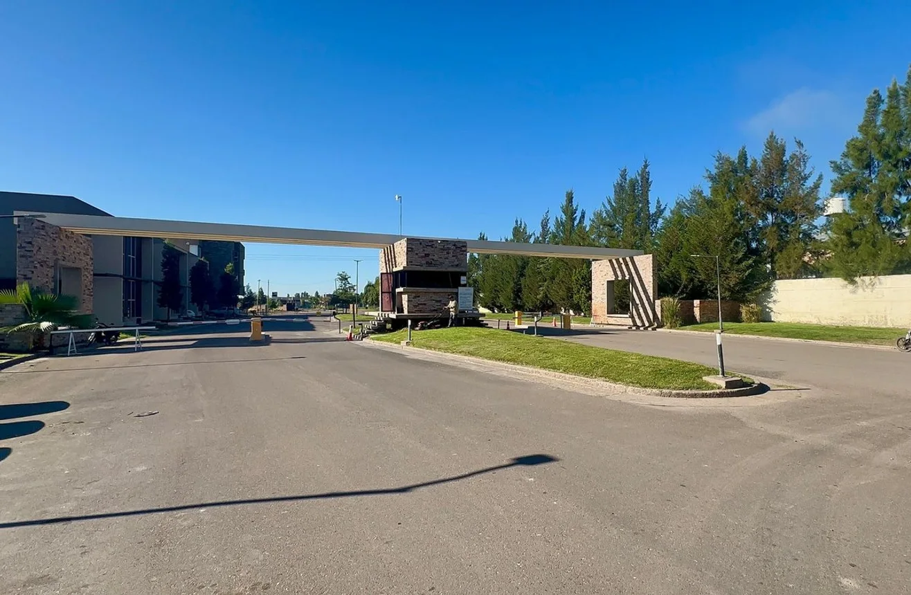Dúplex de 3 ambientes en alquiler en Guaymallén, Severo del Castillo 1300