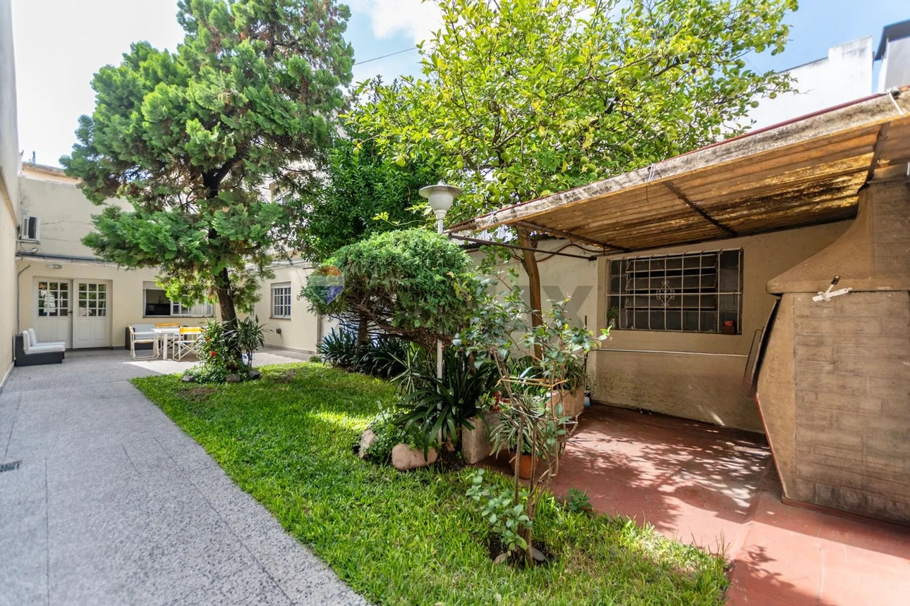 Casa de 4 ambientes en venta en Villa Lugano, Pasaje Ricardo Guiraldes 3100