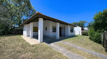 VENTA CASA EN VILLA GESELL