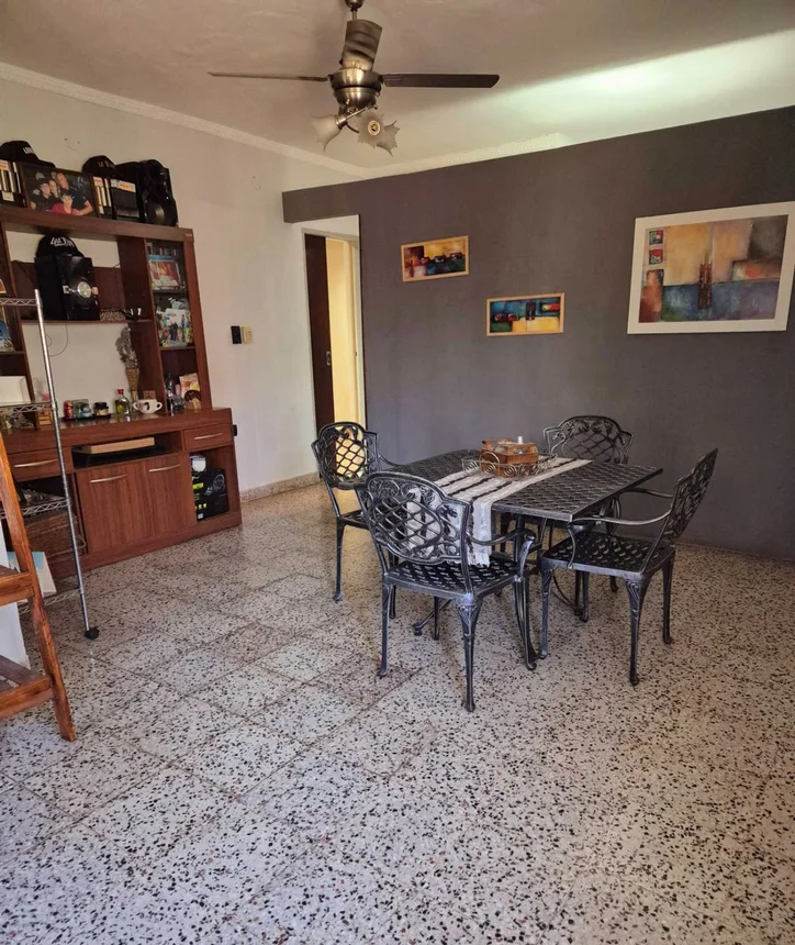 Casa de 6 ambientes en venta en Berazategui, Calle 115 1500, foto 2