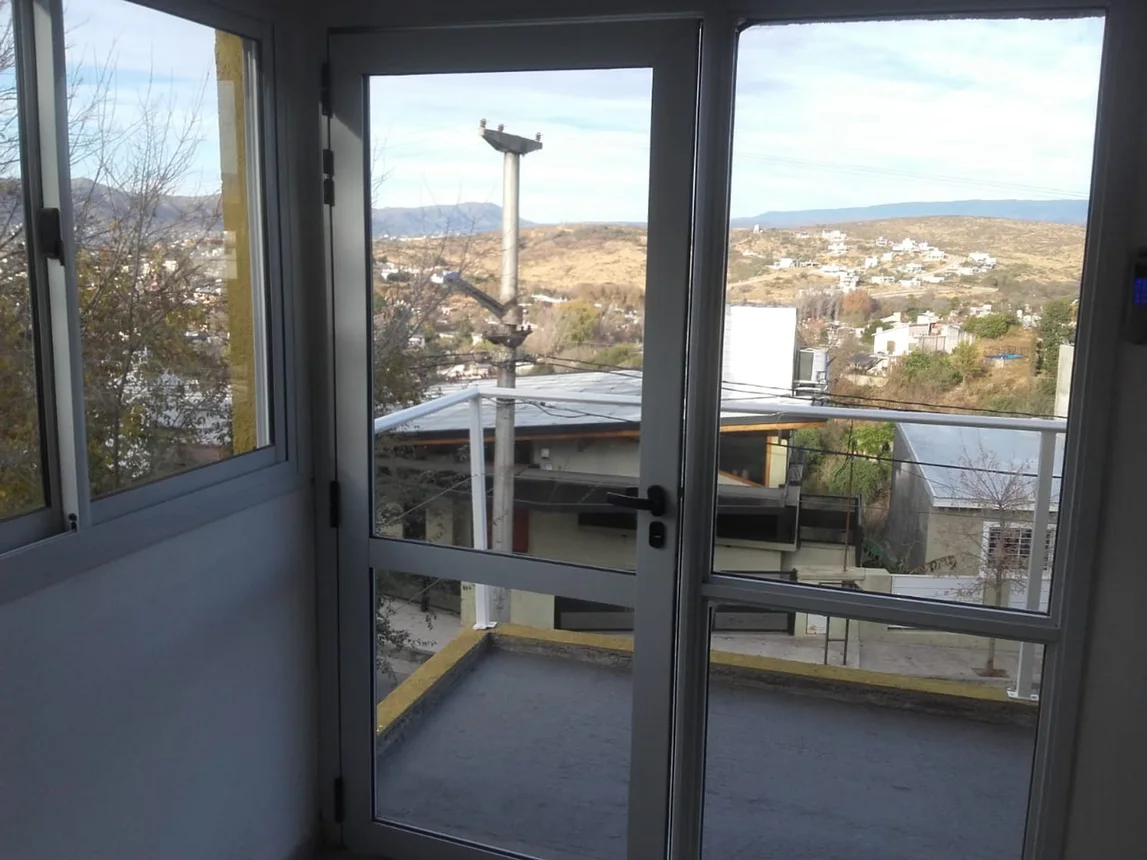 Venta complejo 6 monoambientes en carlos paz, foto 4