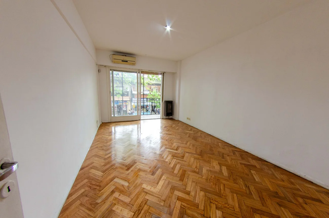 Departamento de 2 ambientes en venta en Liniers, Montiel 100, foto 2