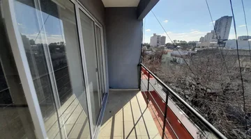 ALQUILER MONOAMBIENTE APTO PROFESIONAL FLORESTA