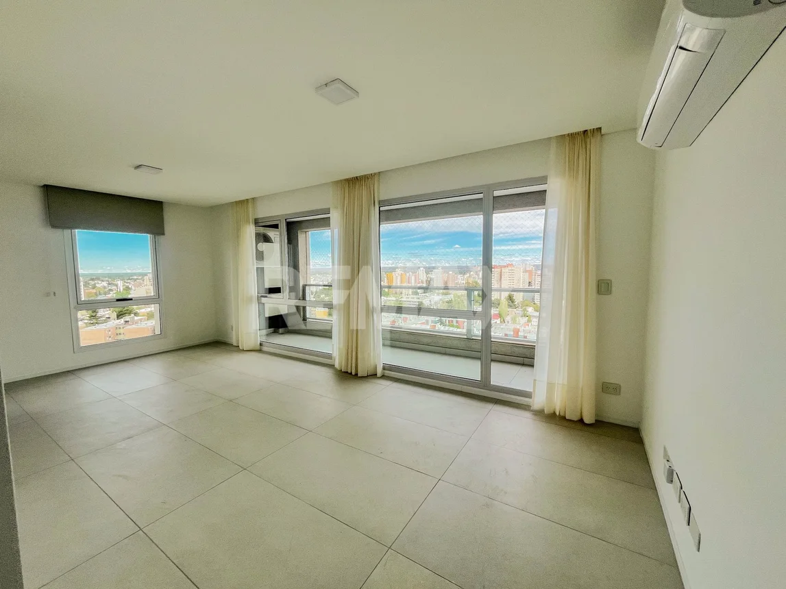 Departamento de 3 ambientes en alquiler en Neuquén, Avenida Doctor Ramón 100