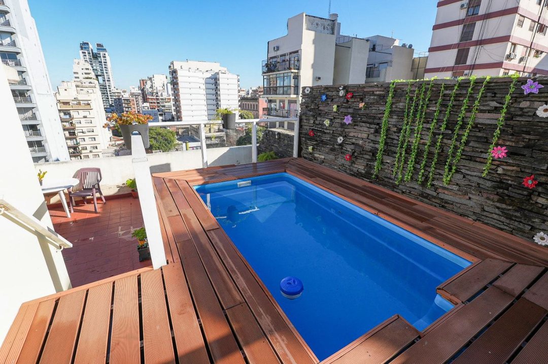 Venta dpto 2 amb Bcón vista abierta Piscina Boedo