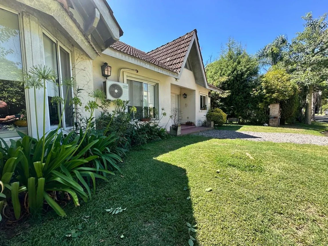 Casa en venta en Hurlingham, foto 4